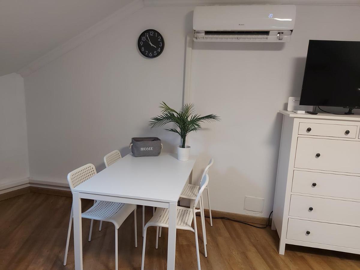 Kedves Apartman Pécs Eksteriør billede