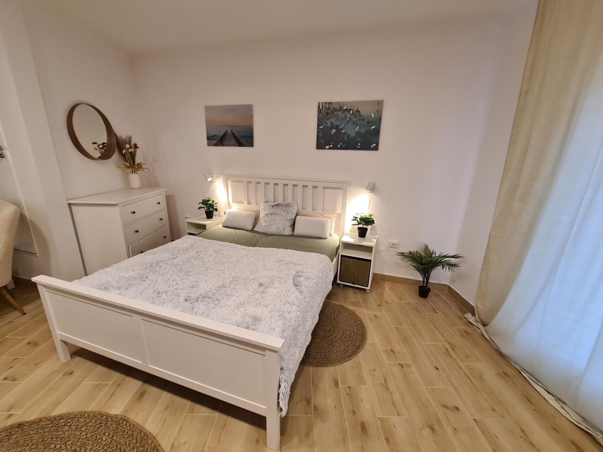 Kedves Apartman Pécs Eksteriør billede